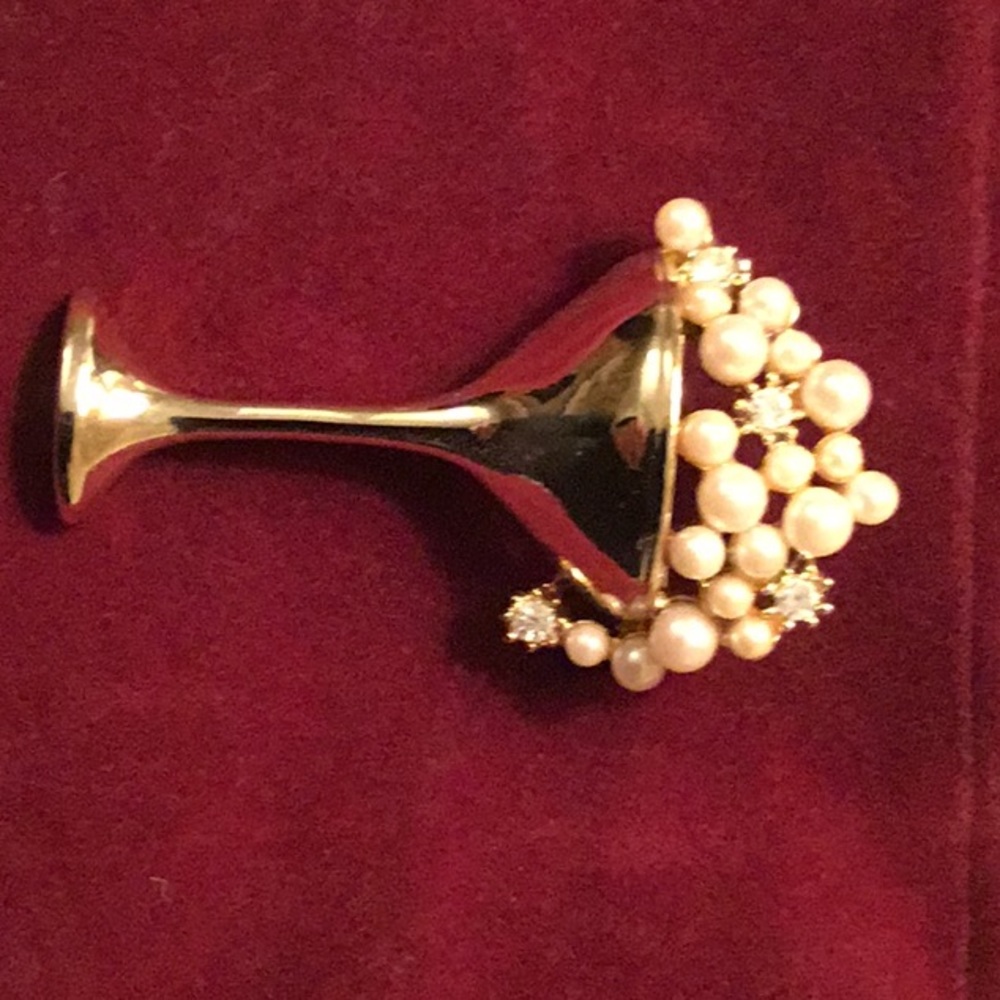 Fashion Pin